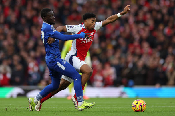 伍行列也是 伍行列也是